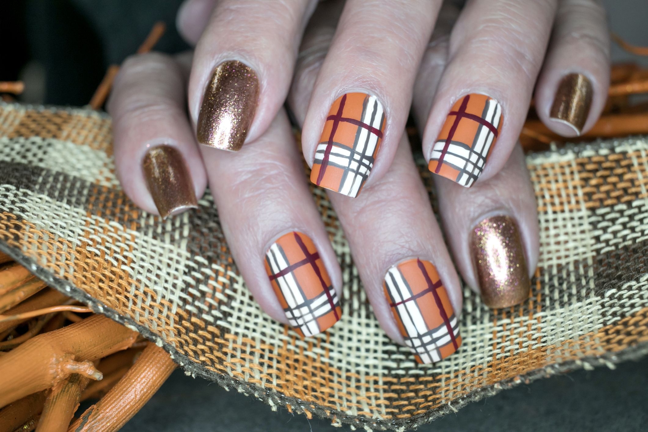 nail designs fall