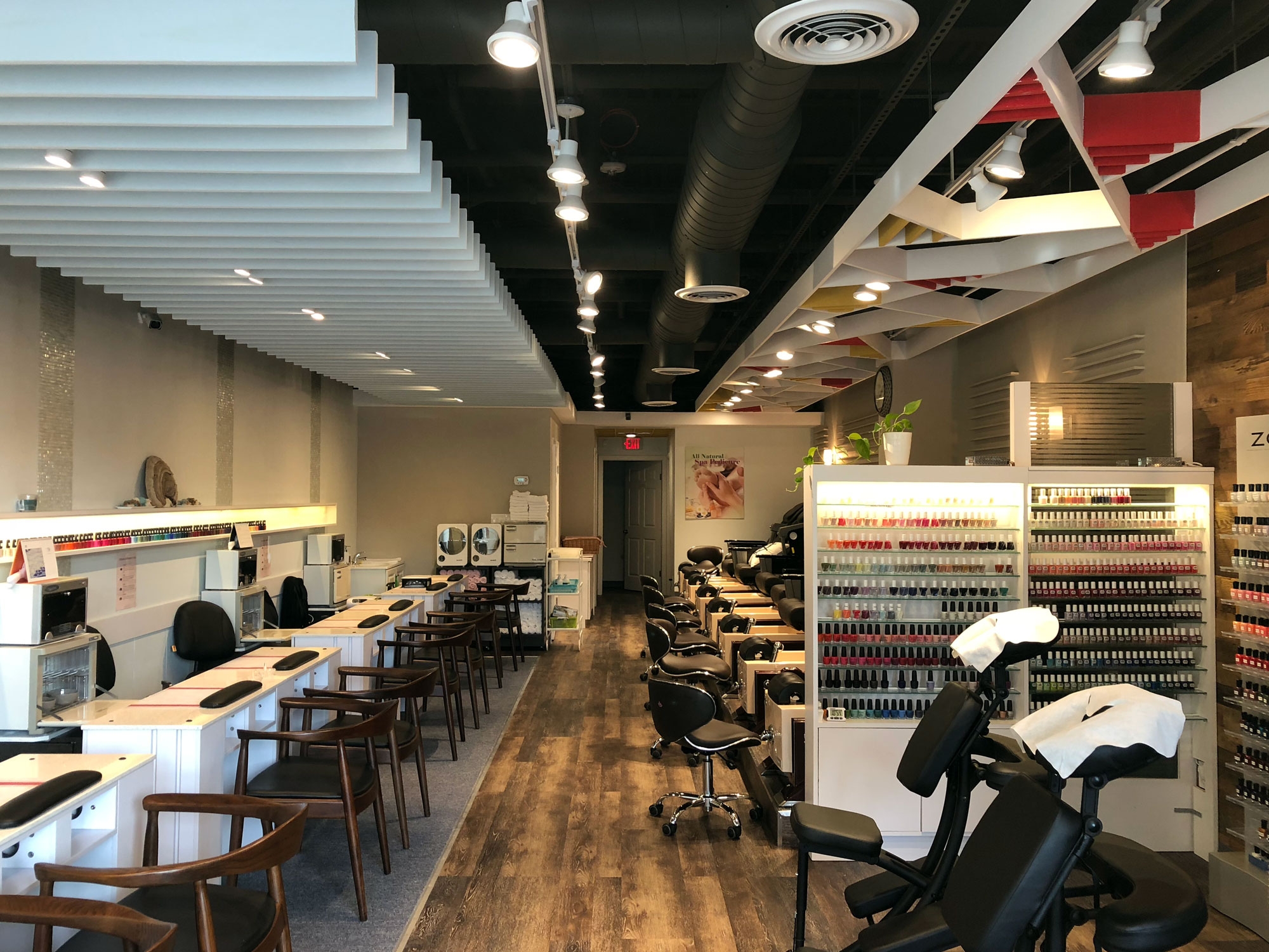 Glamour Nail Spa Of Roslyn