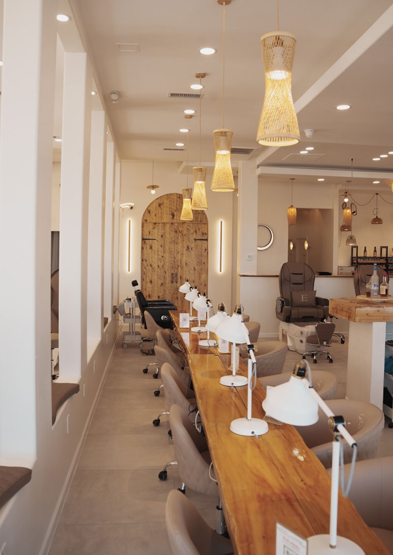 pretty nails salon