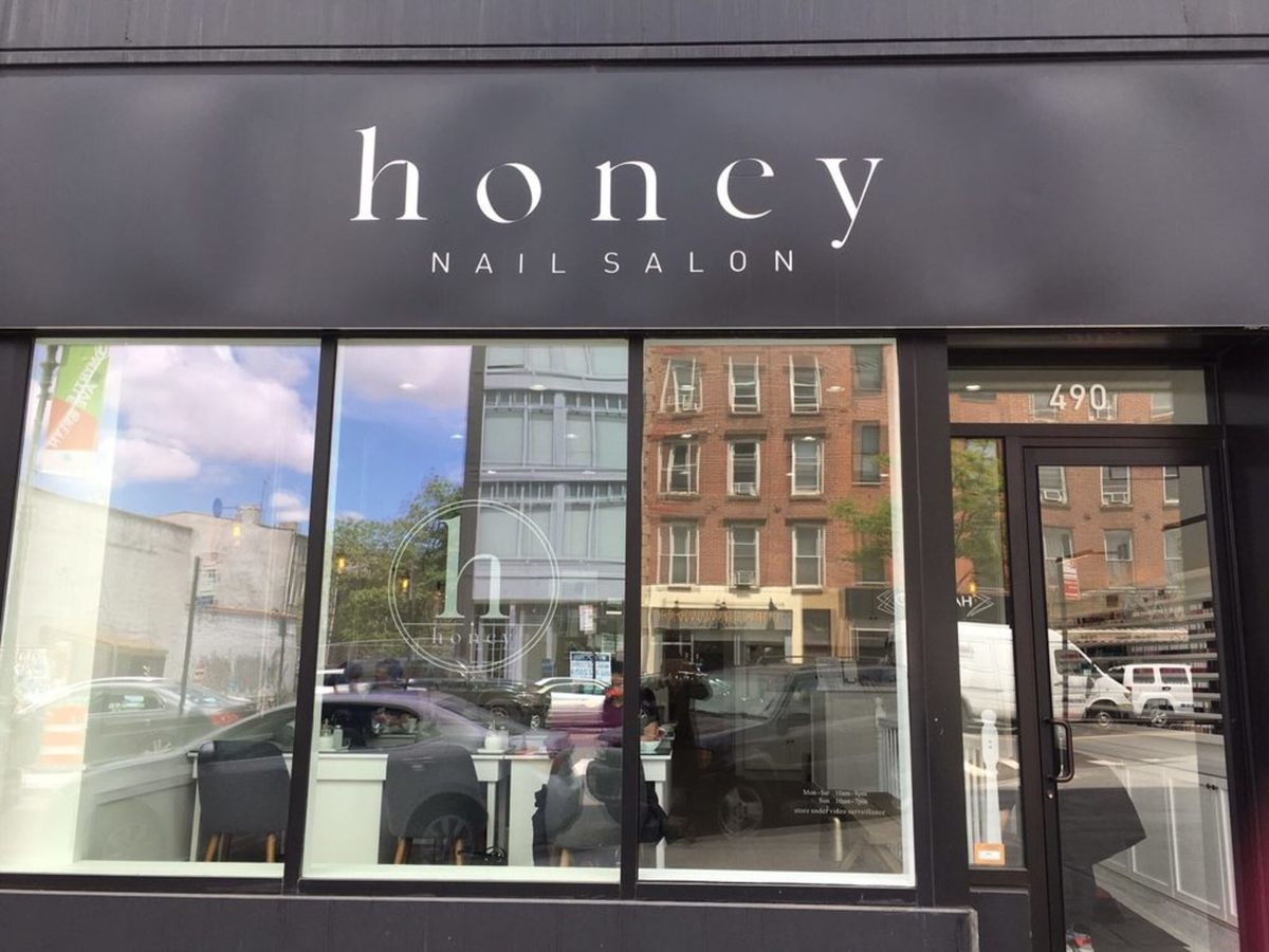 Honey Nails Myrtle Ave Salon Full Pricelist Phone Number 490 Myrtle Ave Best Nail Services And Nail Places Snailz The Brooklyn Nail Salon Booking App