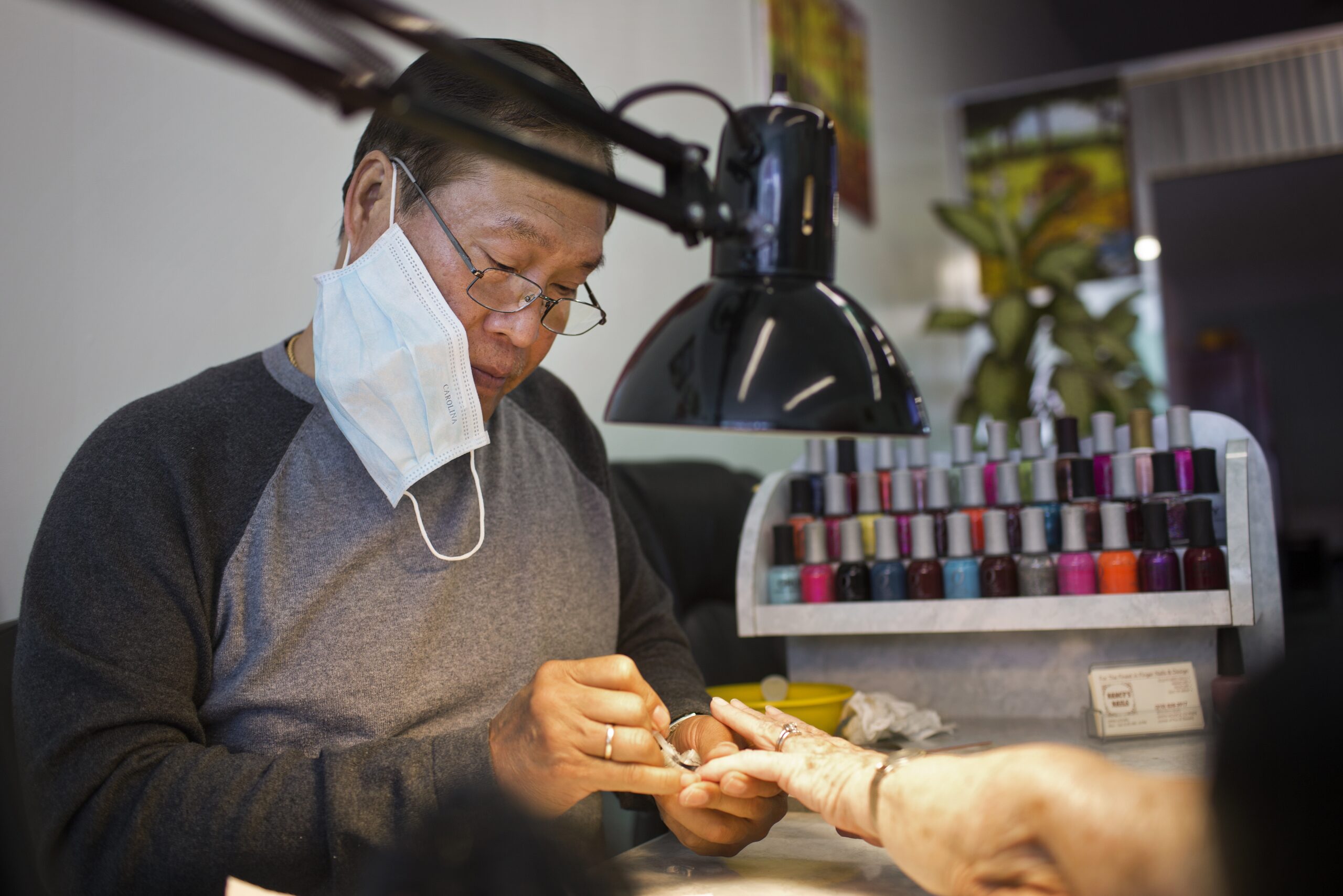 In Vietnamese Nail Salons A Push To Breathe Easier LAist