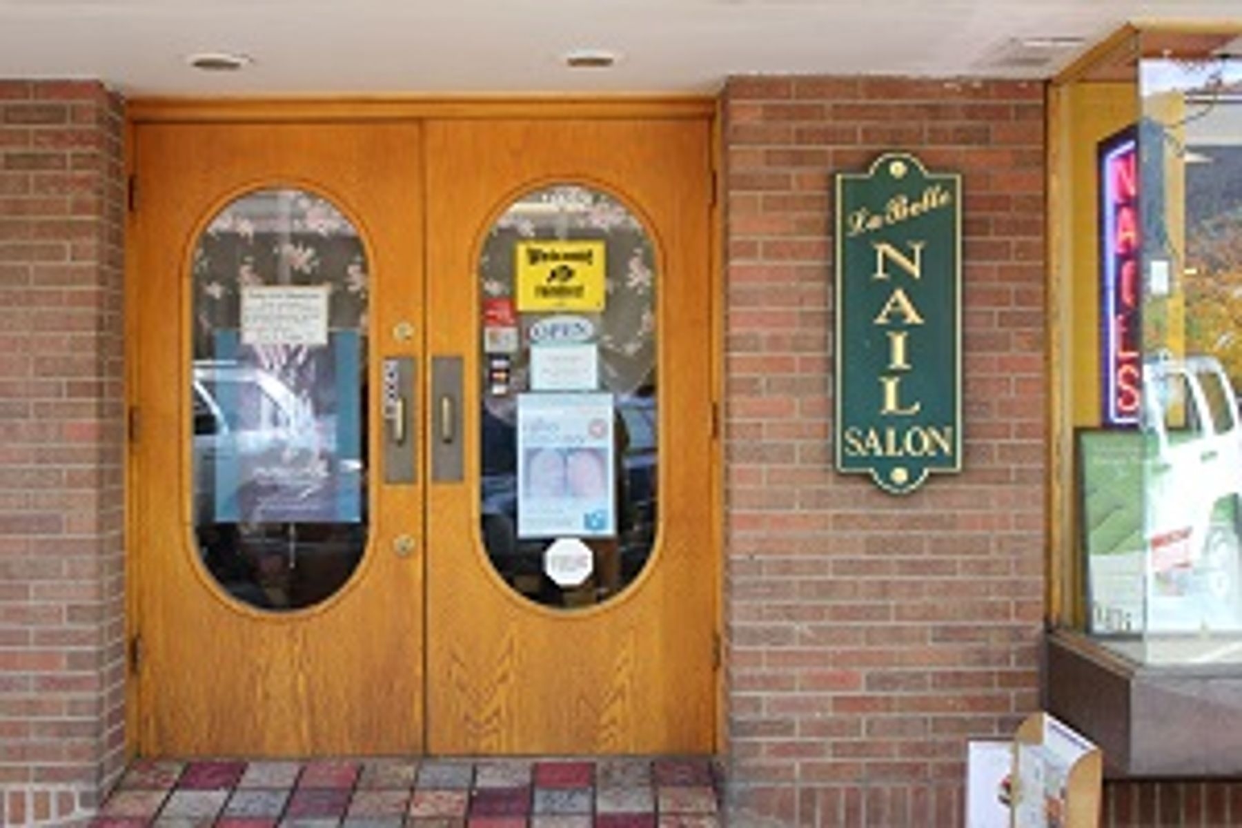 La Belle Nail Salon Downtown Boulder CO