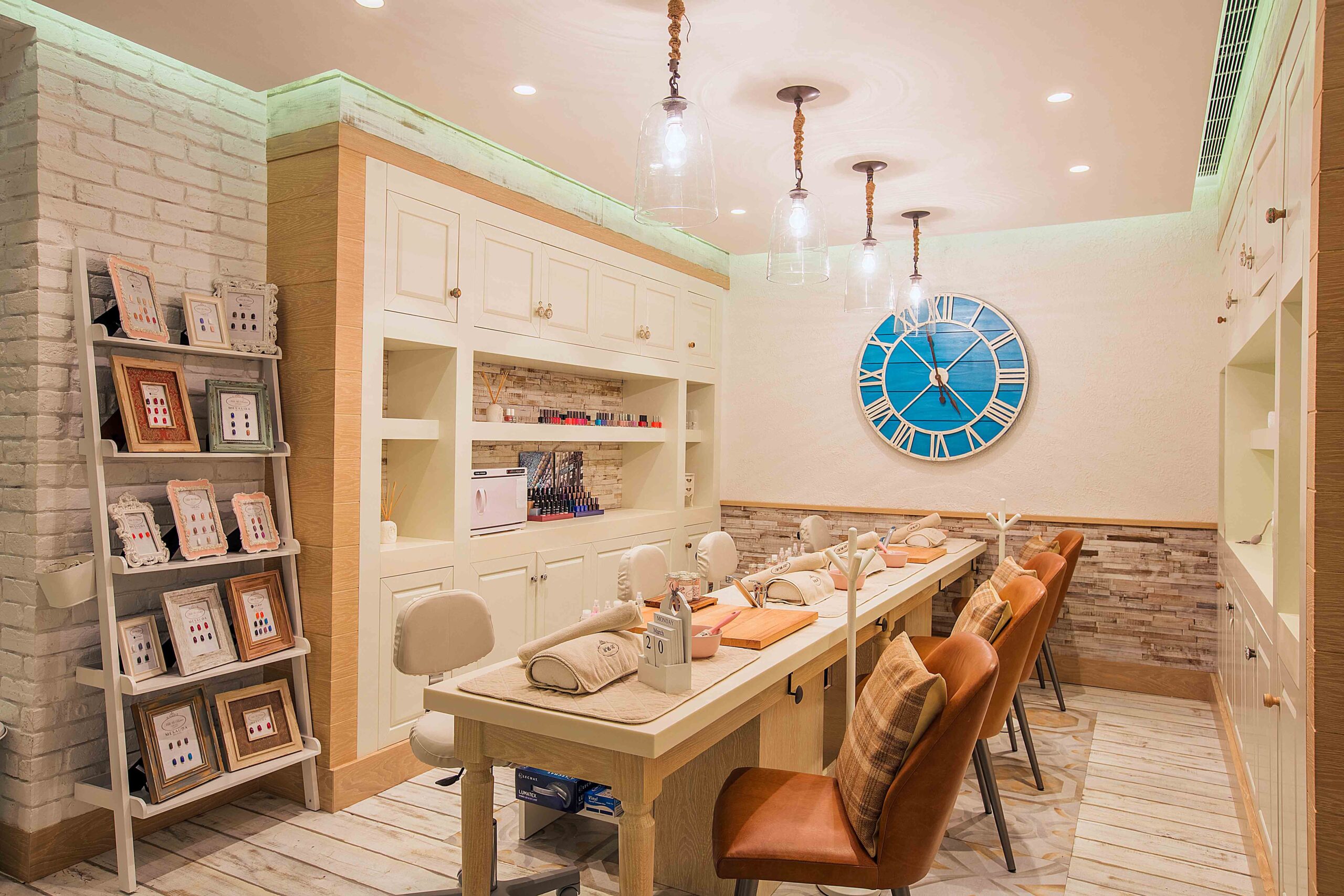 Milk Butter Nail Spa