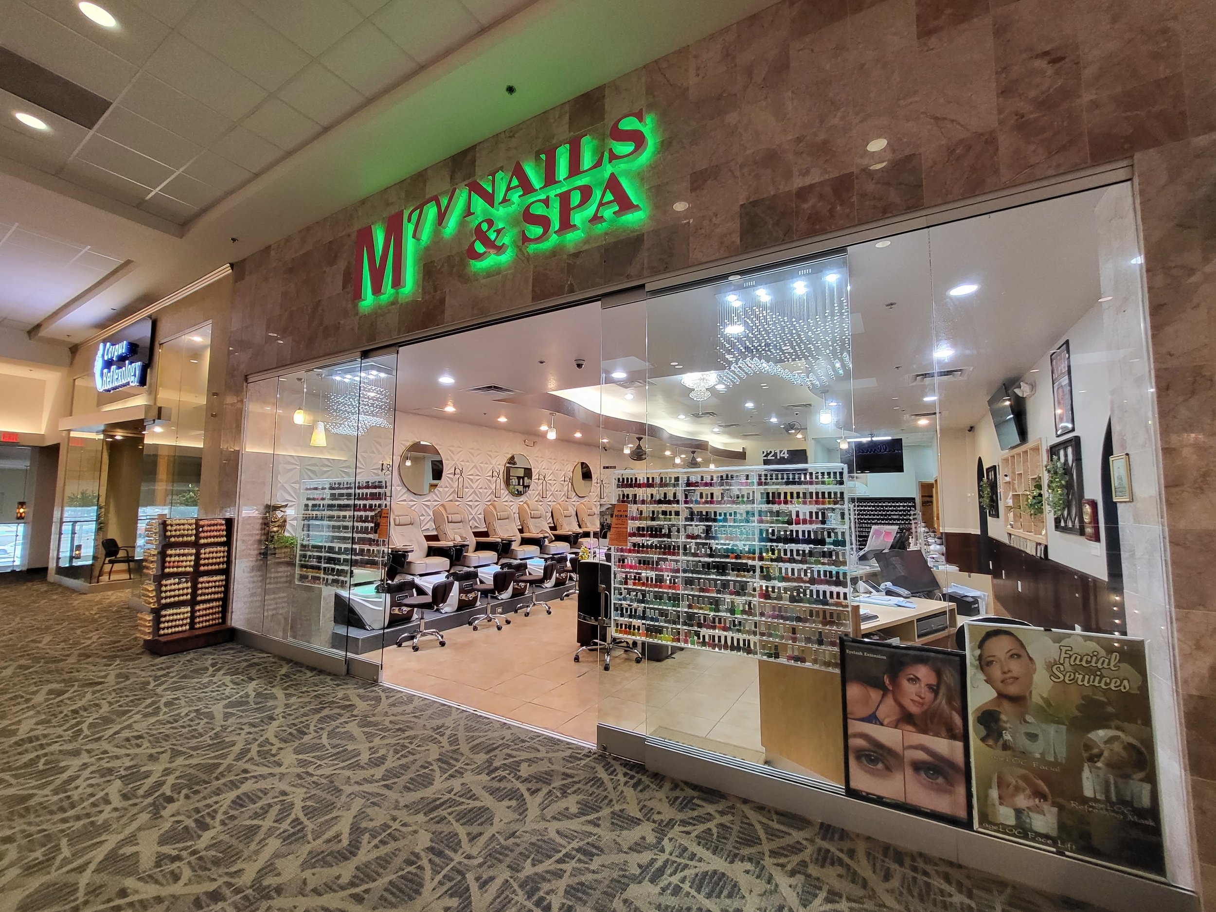 MTV Nails LaPalmera Mall