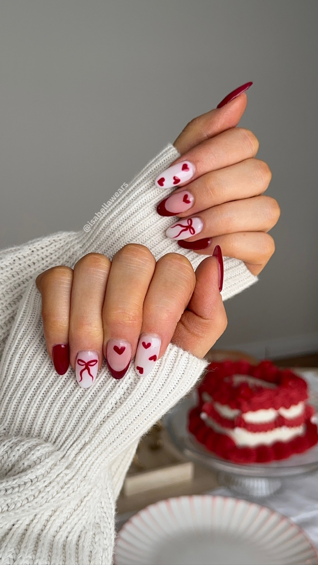 Nail Art Heart Nails For Valentine s Day Izzy Wears Blog