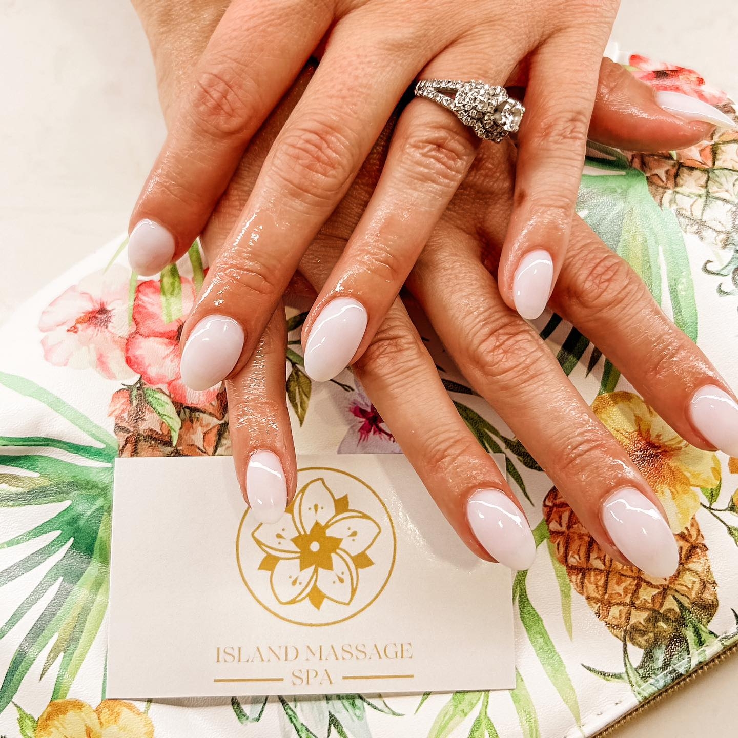 Nail Salon Island Massage Nail Salon Island Massage