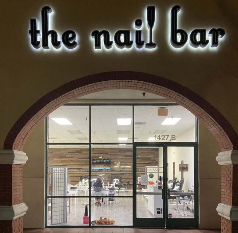 Nail Salon Glendale