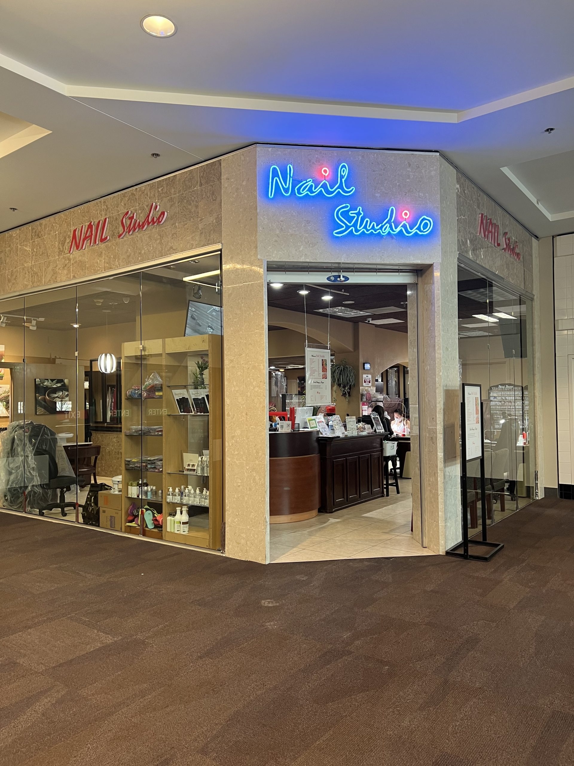 Nail Studio Lloyd Center