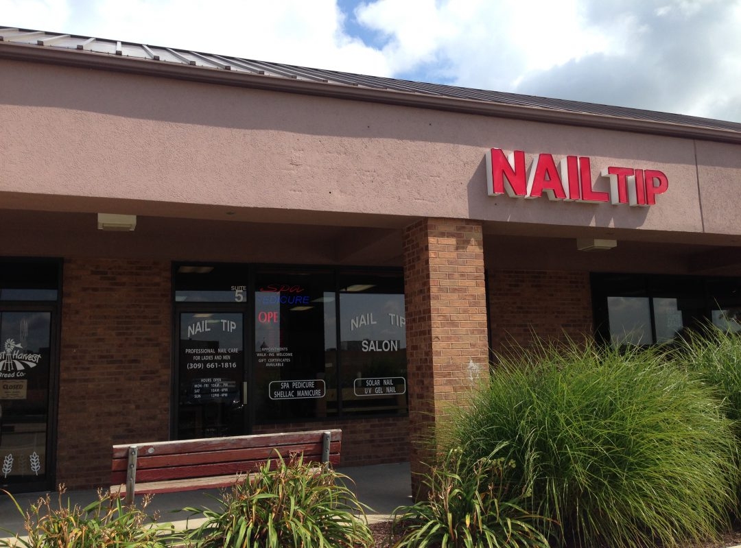 Nail Tip Salon Happy Everyday 