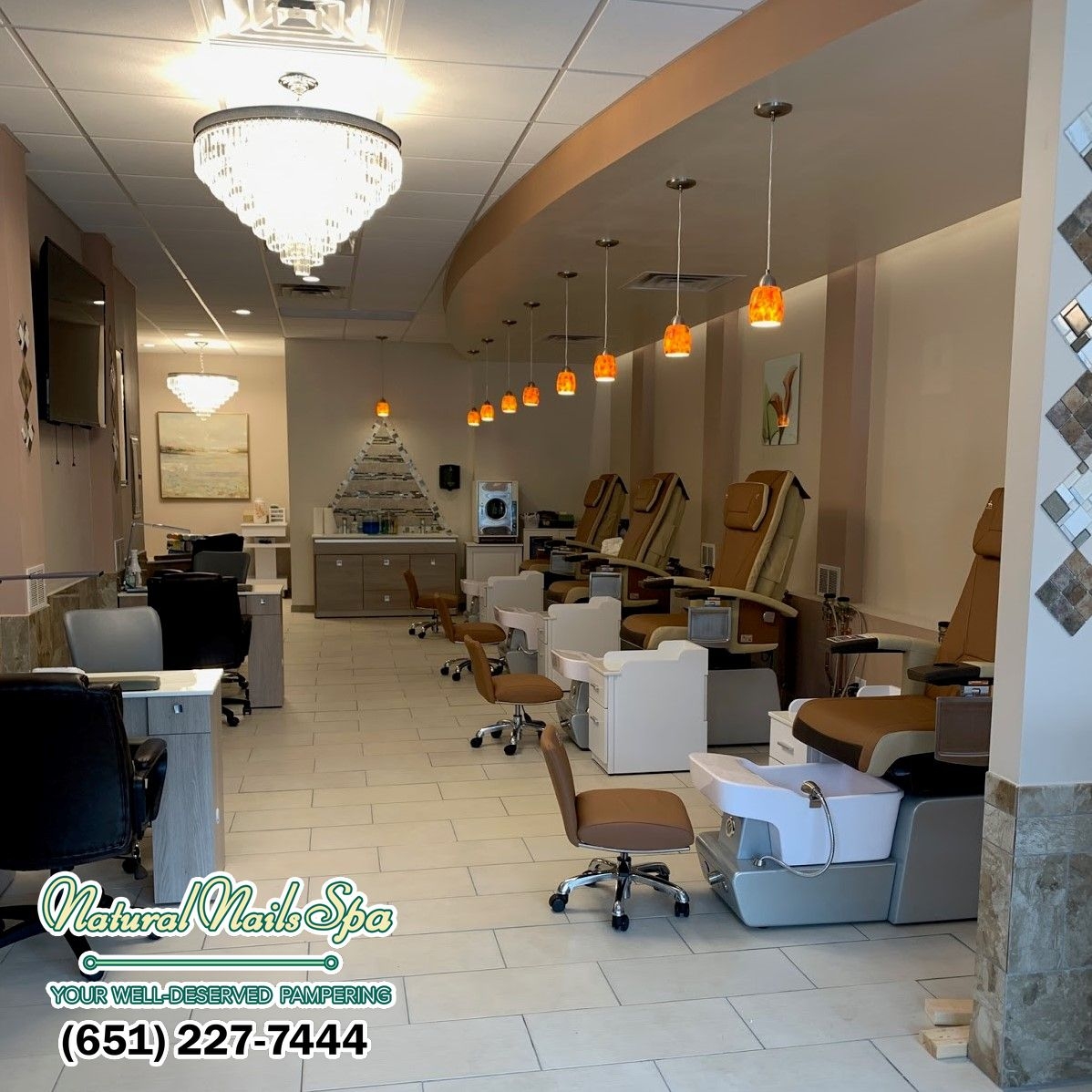 Natural Nails Spa Nail Salon In Oxford Square On Grand St Paul MN 55105