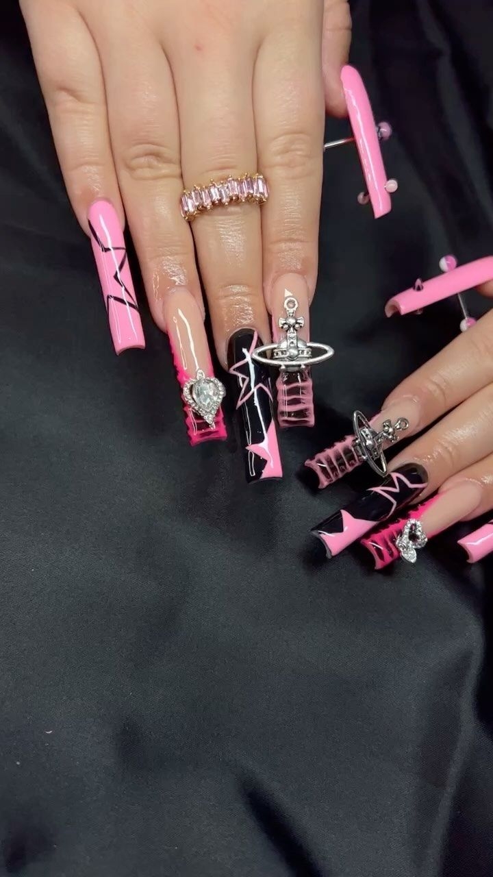 Nyahnicolenails On Instagram Grunge Baddie Nails client Provided Inspo For This Set Using valentinobeautypure Glamorous Nude 