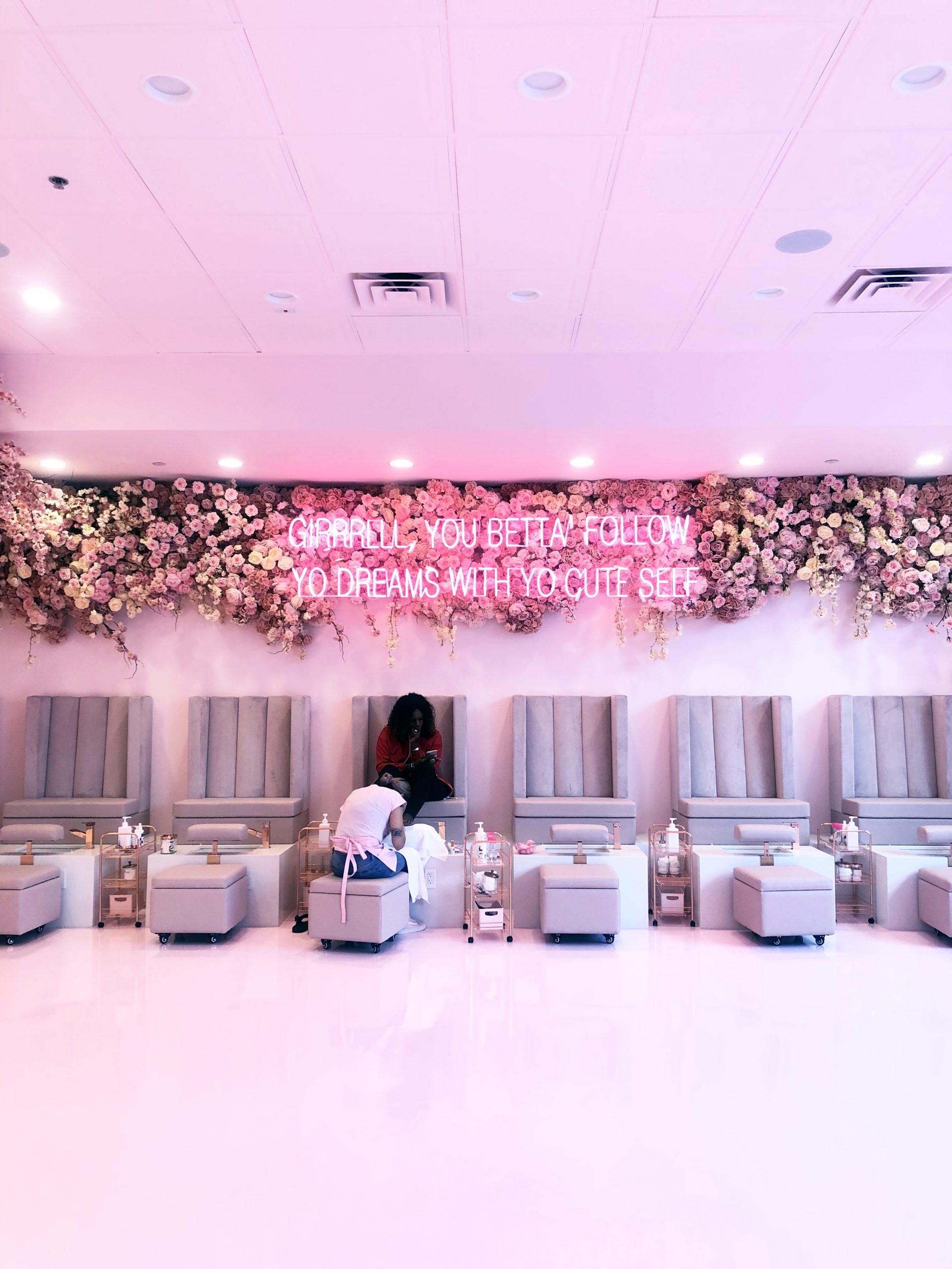 One Of London s Most Stylish Nail Salons Opens Its First U S Studio In Glendale