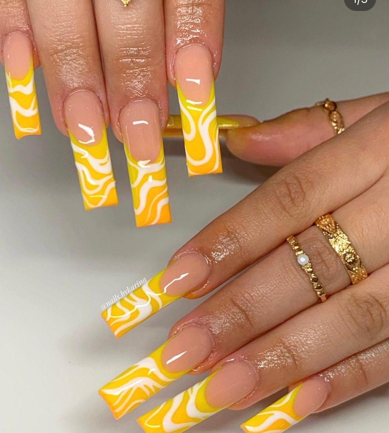 yellow nail designs