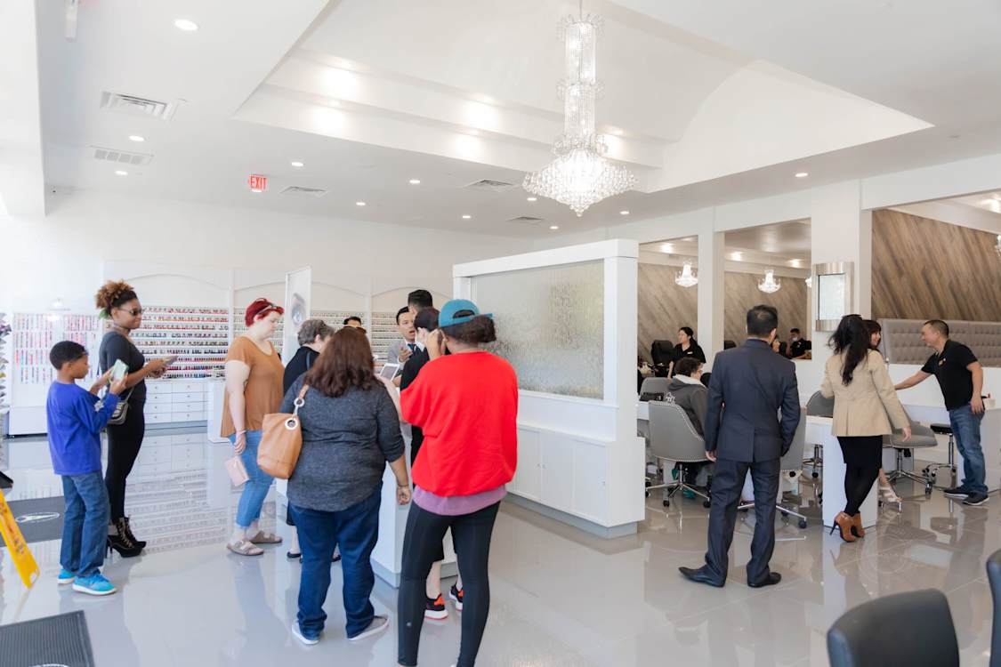 Parisian Nail Salon Read Reviews And Book Classes On ClassPass