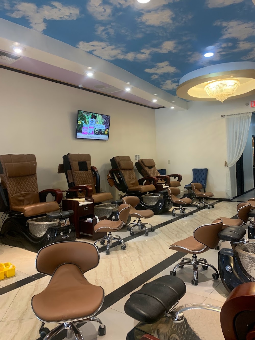 Parisian Nail Spa Reviews Photos Phone Number Updated September 2025 Eyelash Services In Kendale Lakes Hamlet Miami Dade County Wheree