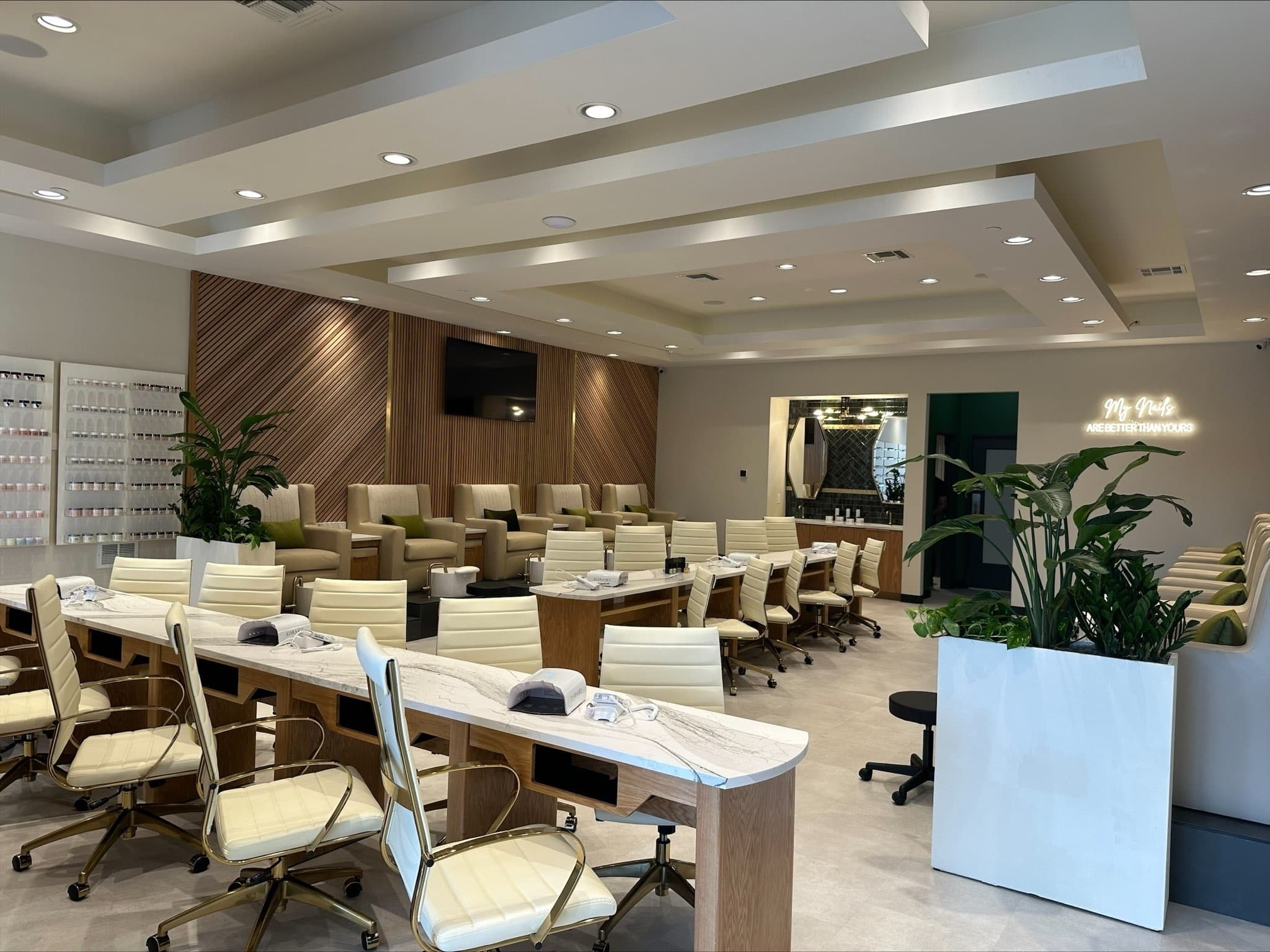 Premier Nail Salon And Spa In Scottsdale LUXE Nails Spa
