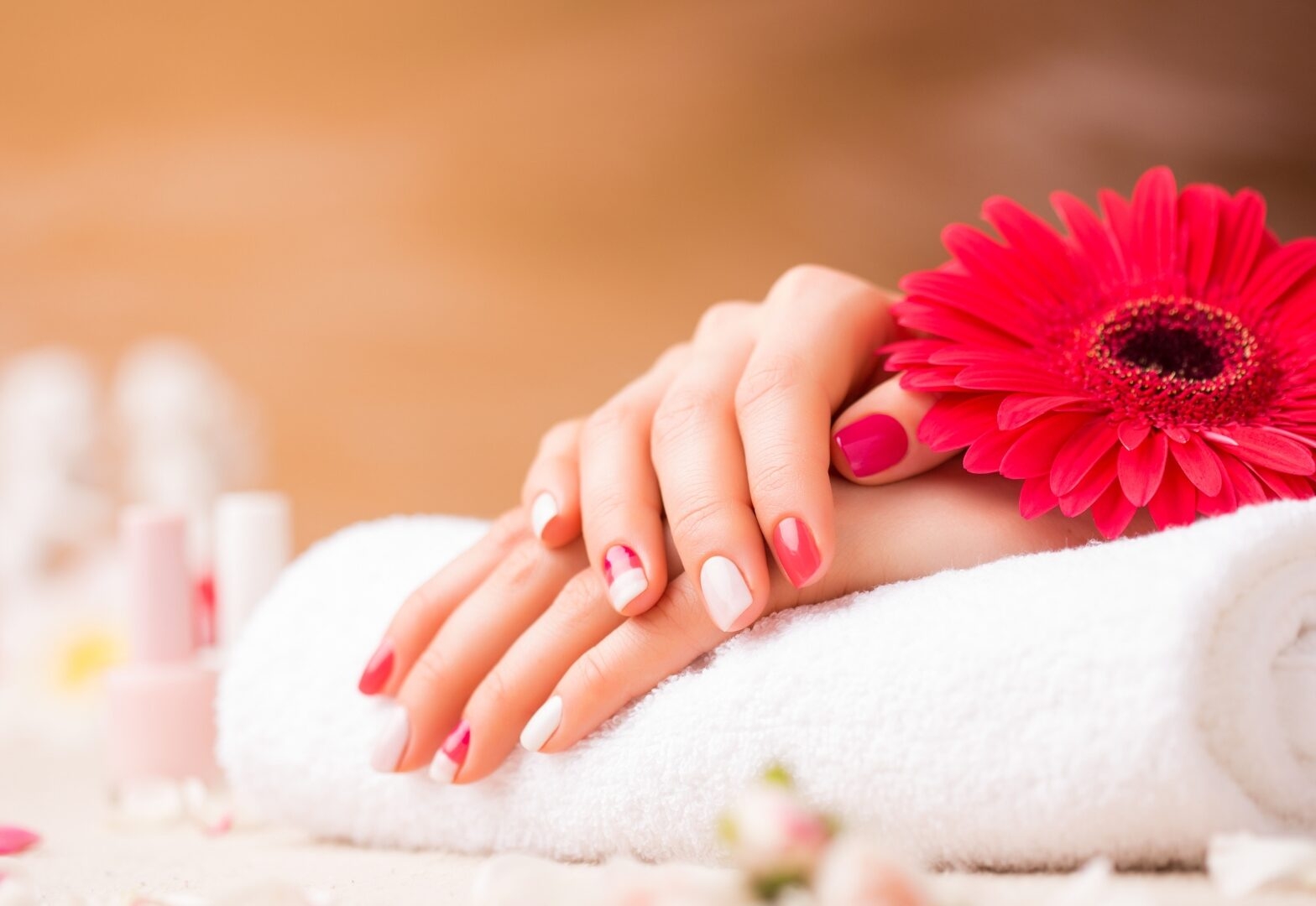 Q Nails Spa Nail Salon In Cedar Rapids IA 52404