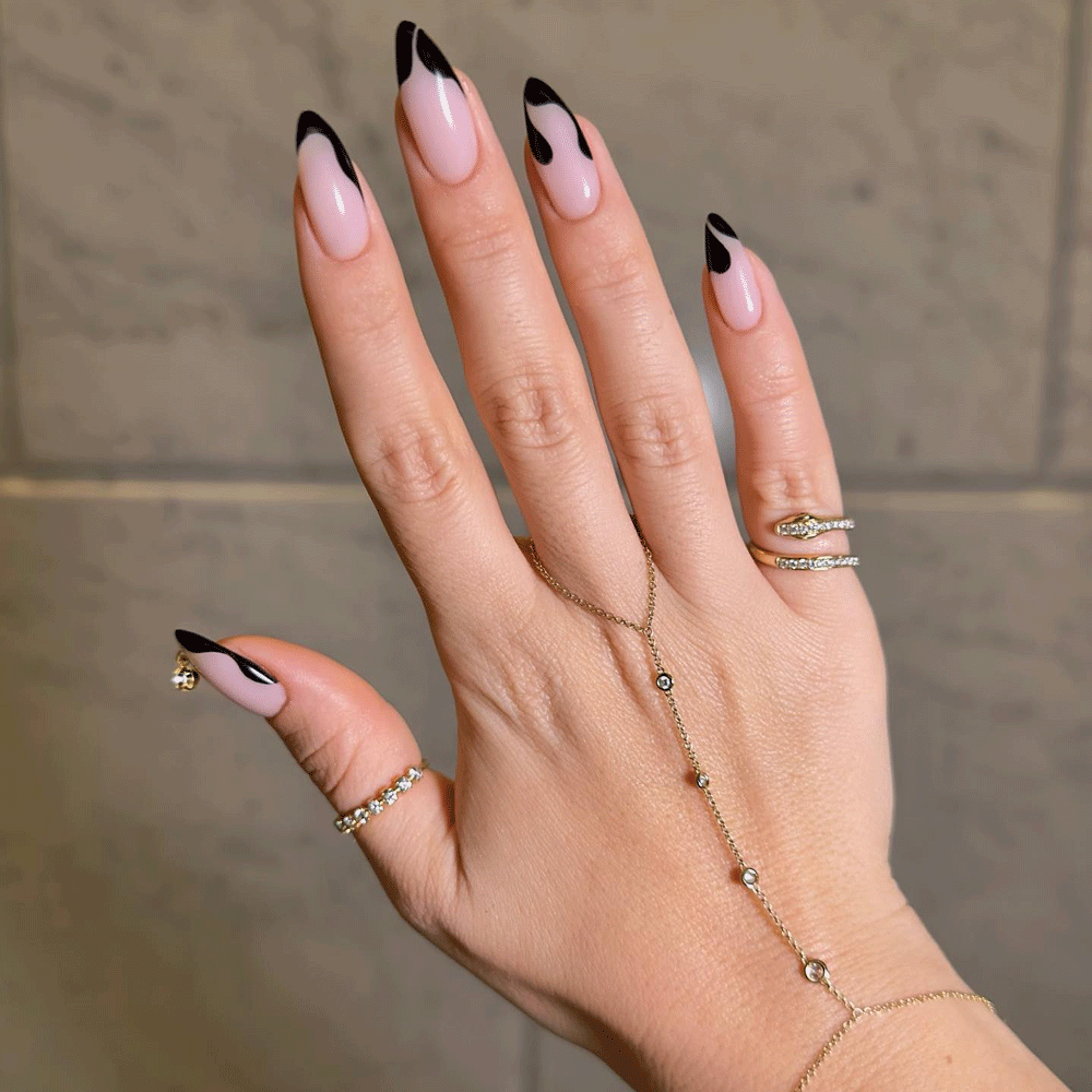 stiletto nail inspo