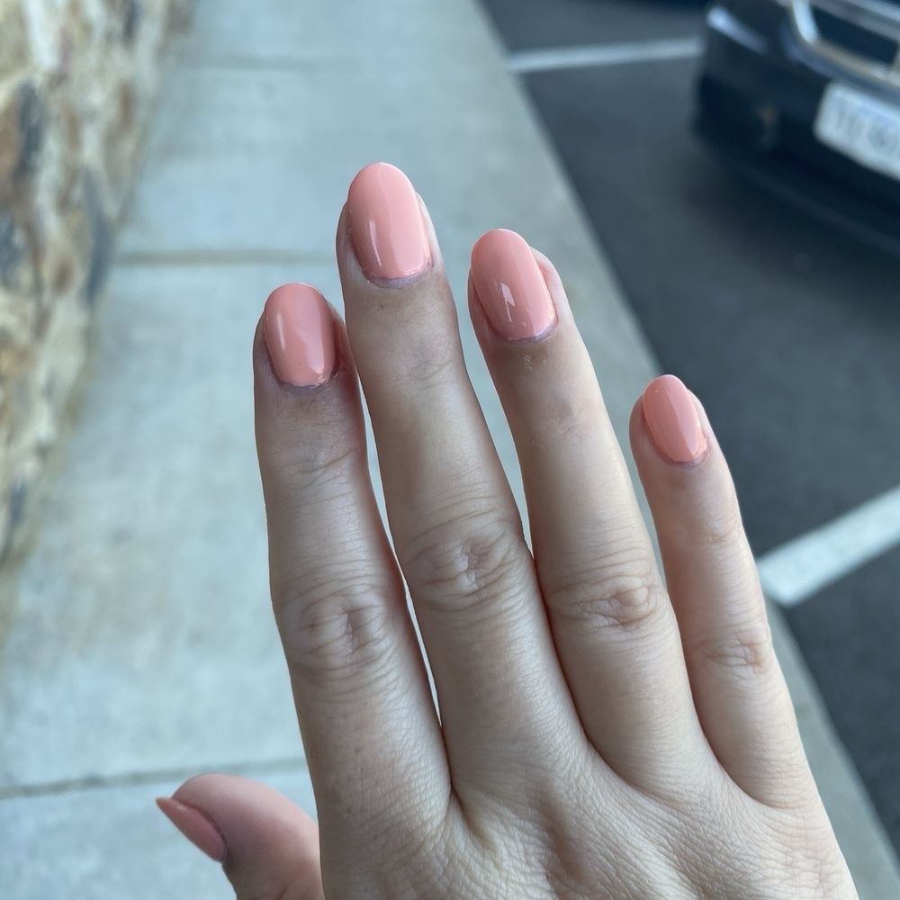 roanoke nail salons