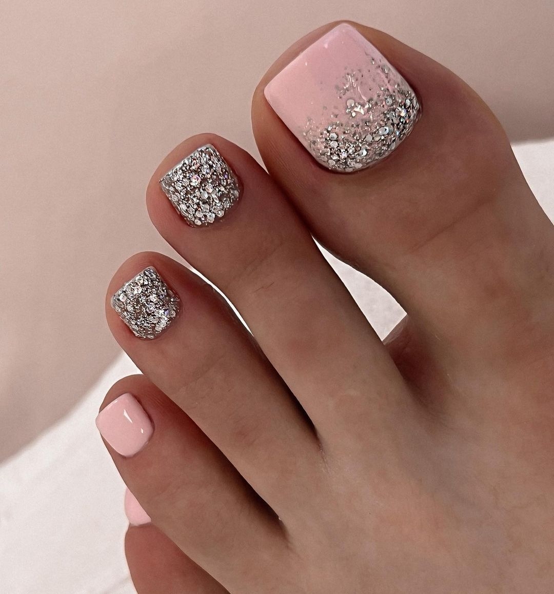 Toe Nail Designs Discover 62 Pedicure Ideas On This Pinterest Board Toe Nail Art Toe Nails And More