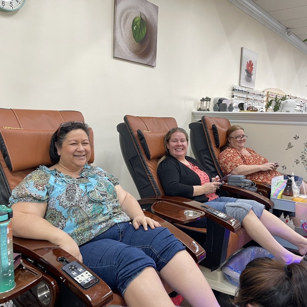 TOP 10 BEST Nail Salons In Charlottesville VA Updated 2025 Yelp