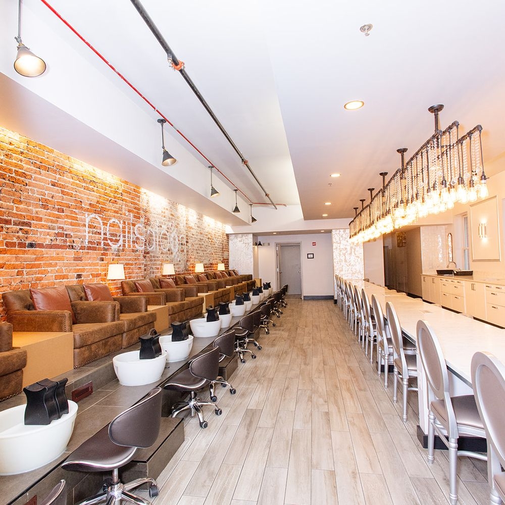 best nail salons