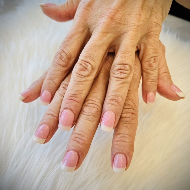 Nail Salons That Are Open Sunday