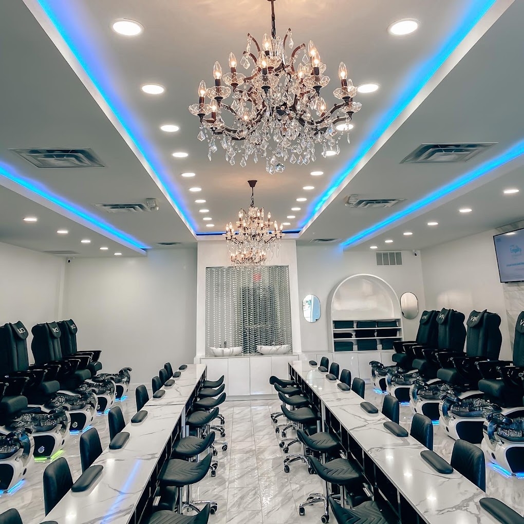 VINCI NAIL LOUNGE ITALIAN VILLAGE Vinci Nail Lounge