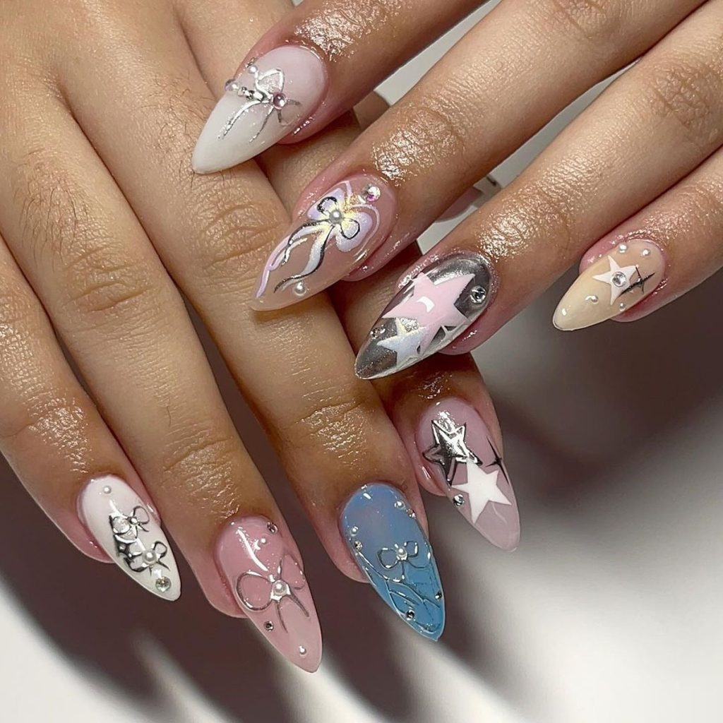 We Want It That Way Top 25 Y2K Nails That Will Bring You Back To 2000s Nailustrous